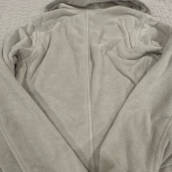 The North Face white plush fleece jacket S - Picture 6 of 7